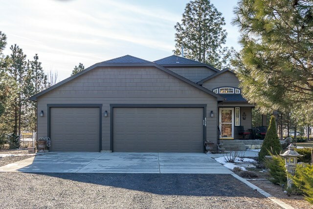 Property Photo: 6319 Jenna Dr WA 99026