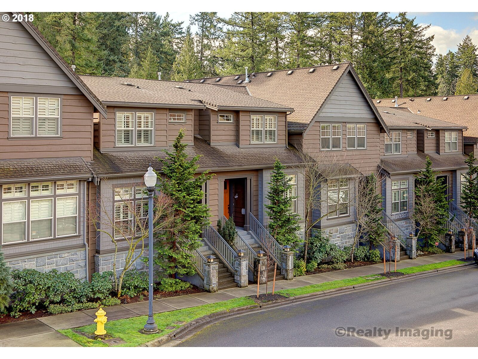 Property Photo: 10270 SW Windwood Way OR 97225