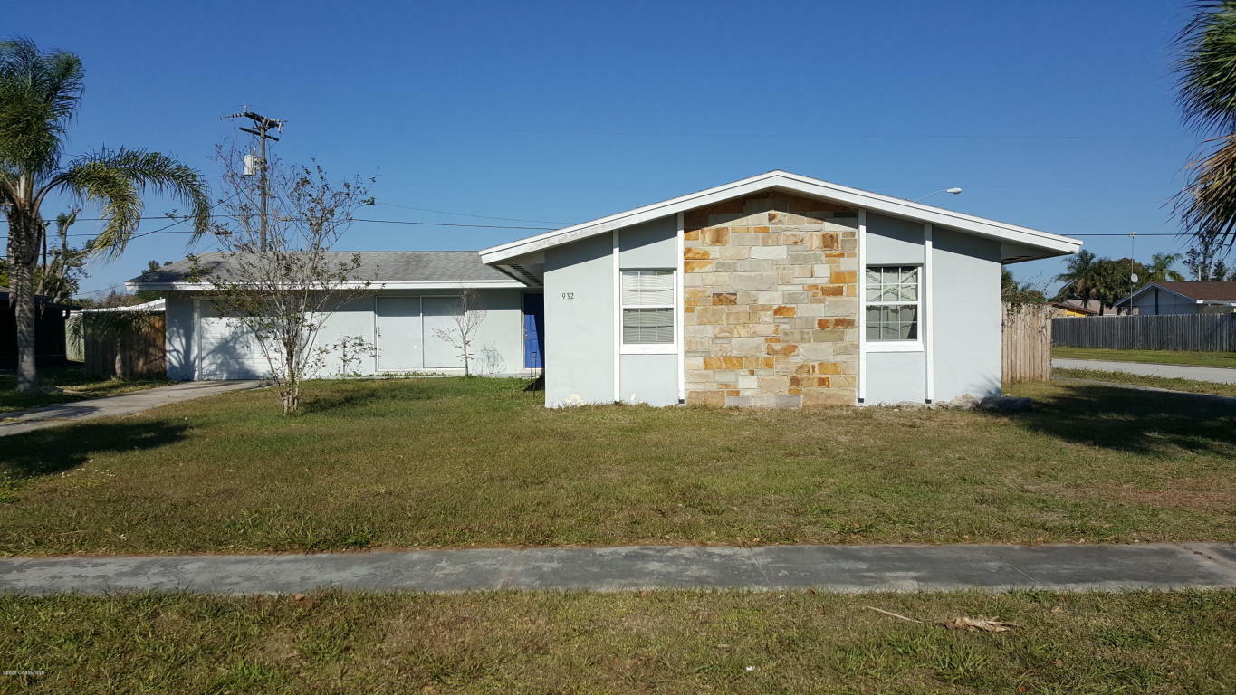 Property Photo:  932 Bea Place  FL 32955 