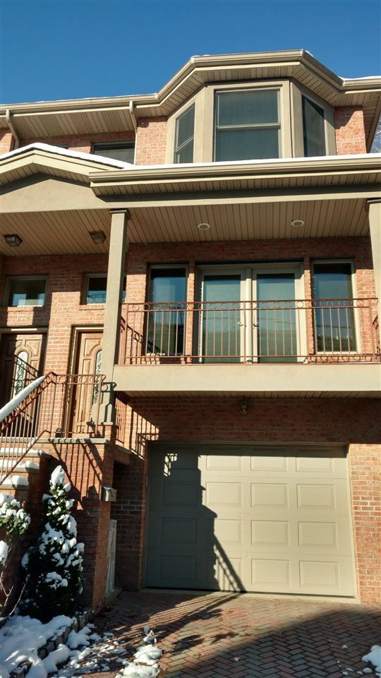 Property Photo:  174 Undercliff Ave  NJ 07020 