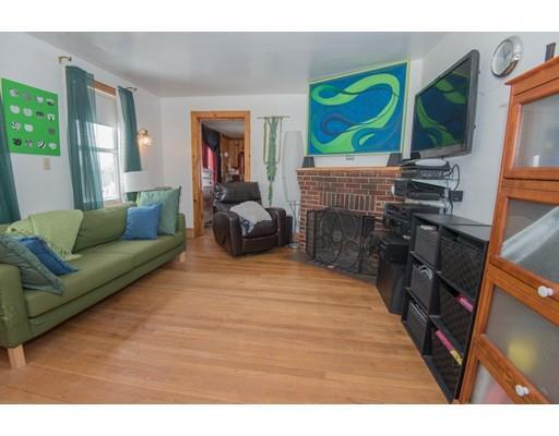 Property Photo:  35 Gordon St  MA 01604 