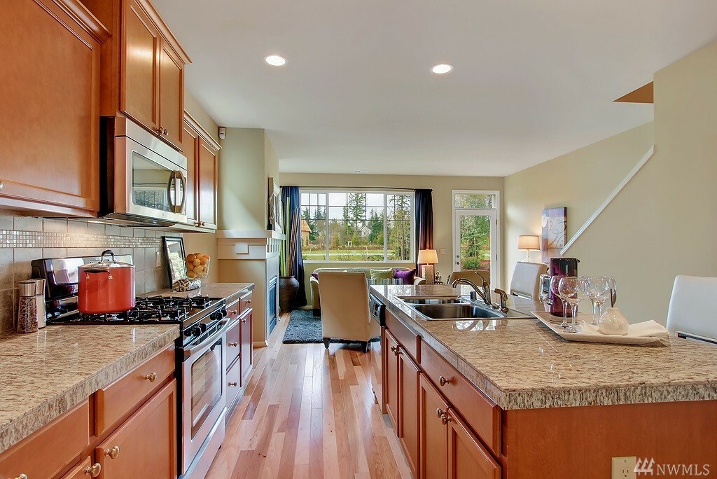 Property Photo:  18531 45th Dr SE  WA 98012 