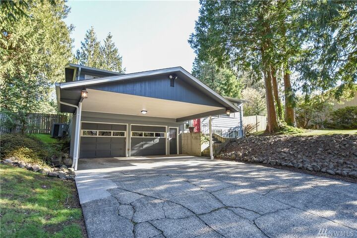 Property Photo:  134 Canyon View Dr E  WA 98632 