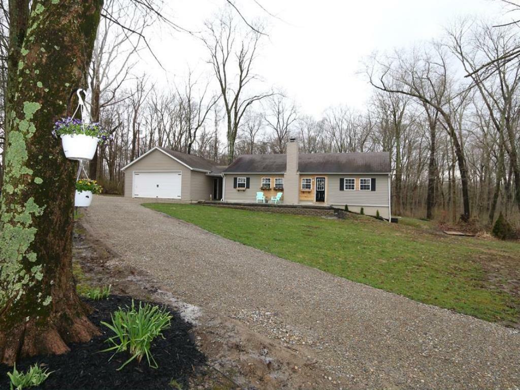 Property Photo: 7436 Gheils Carroll Road OH 45152