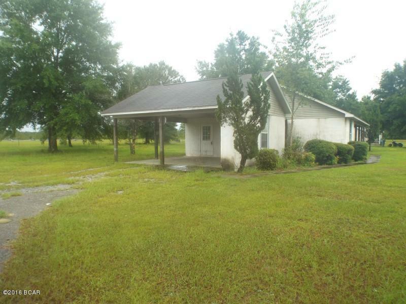 Property Photo:  104 Crestwood Lane  FL 32465 