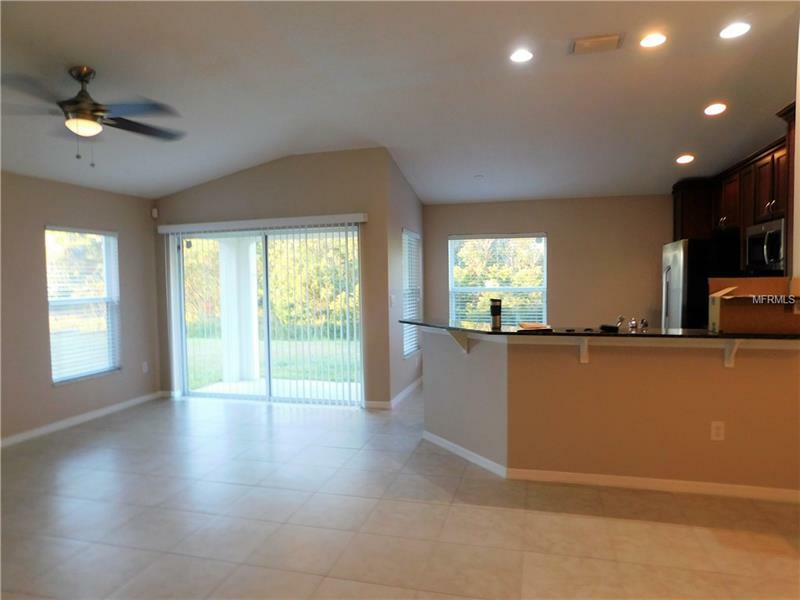 Property Photo: 11529 Addison Chase Drive FL 33579