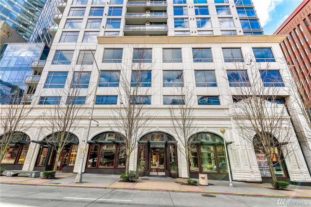 Property Photo: 2033 2nd Avenue 1508 WA 98121