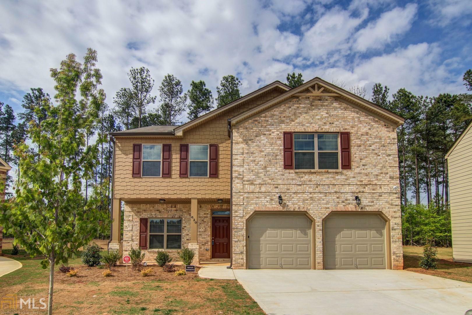 Property Photo: 620 Sedona Loop GA 30228