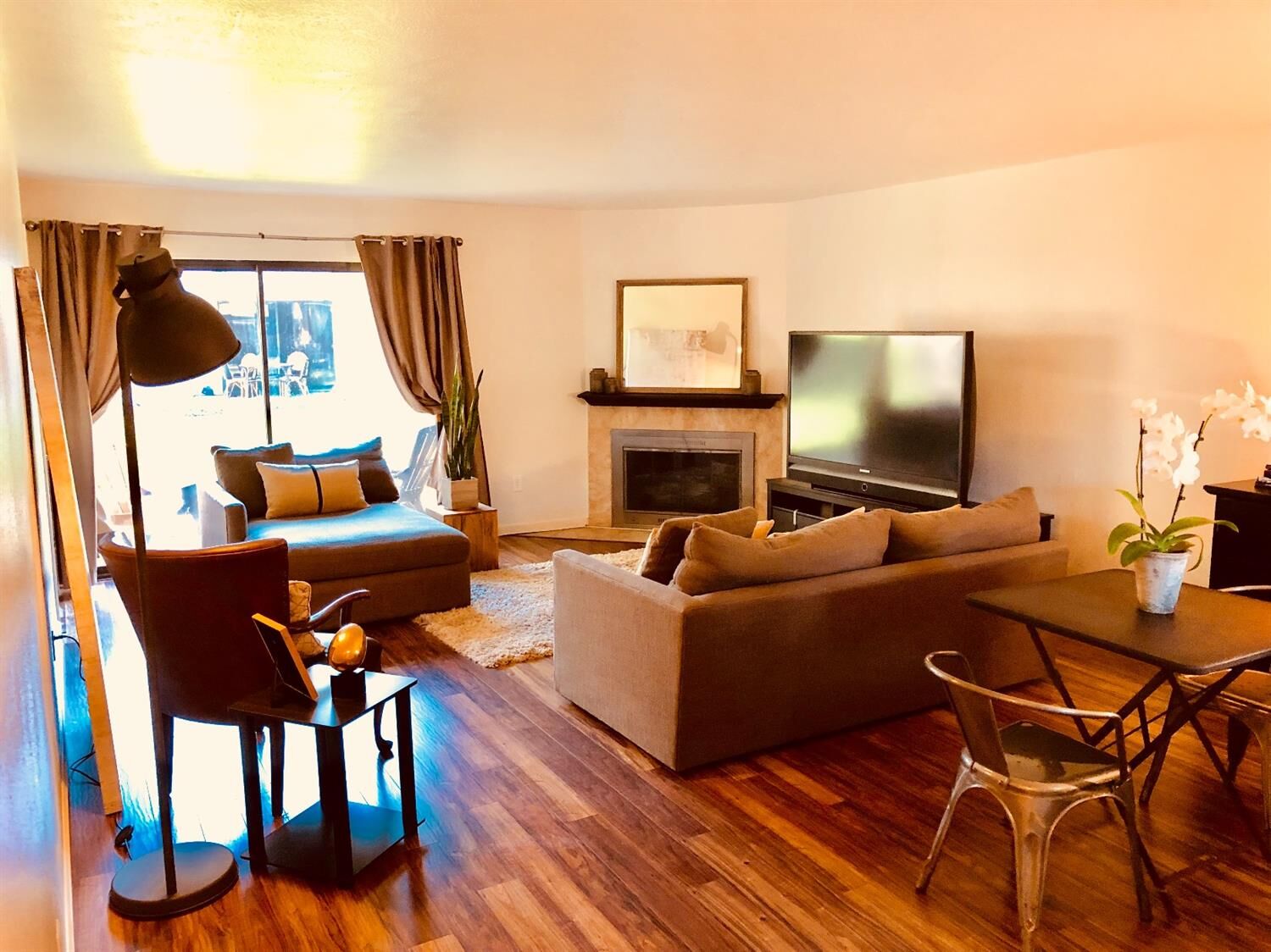 Property Photo: 6614 Embarcadero Drive 15 CA 95219