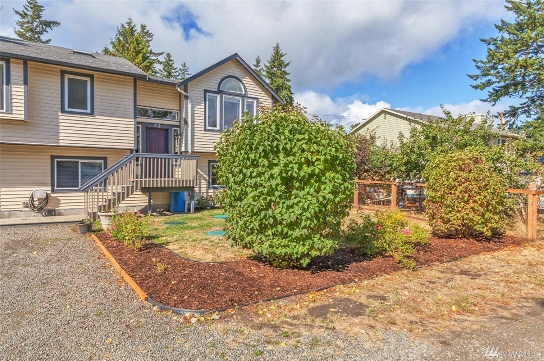 Property Photo:  32 Brighton Ave  WA 98339 