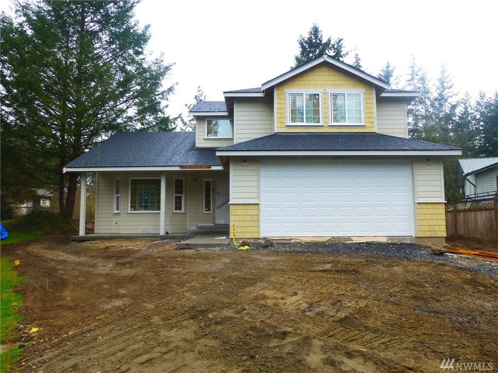 Property Photo: 4446 Meadow Place SE WA 98367