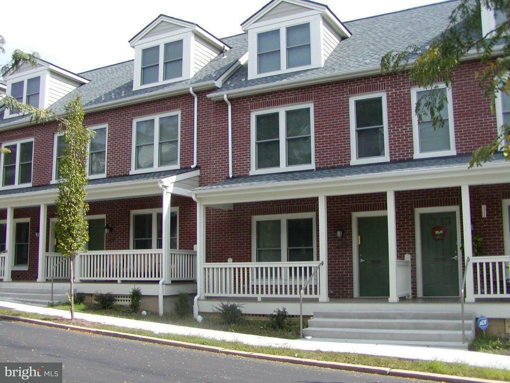 Property Photo: 429 Locust Street PA 17602