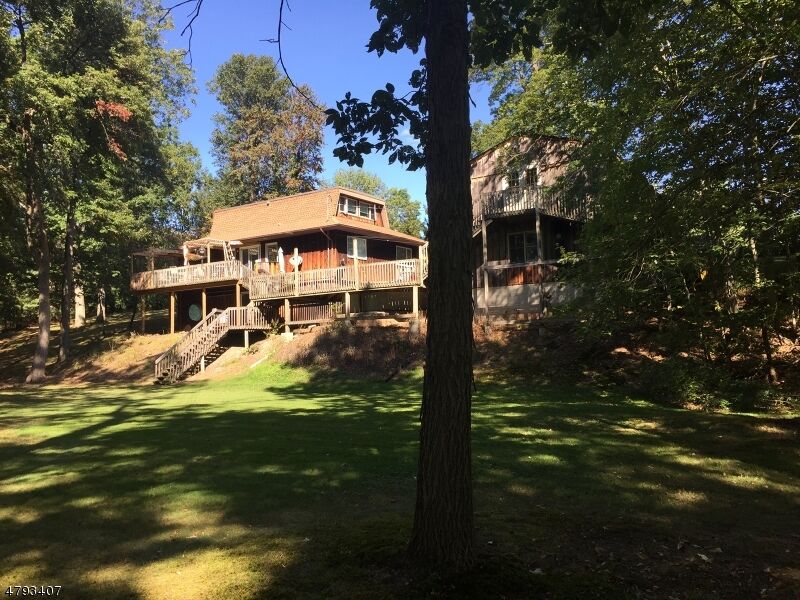 Property Photo: 361 Mechlin Corner Rd NJ 08867