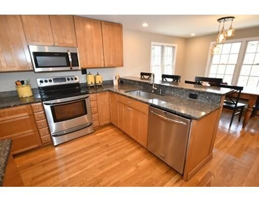 Property Photo:  12 Ivy Lane  MA 01810 