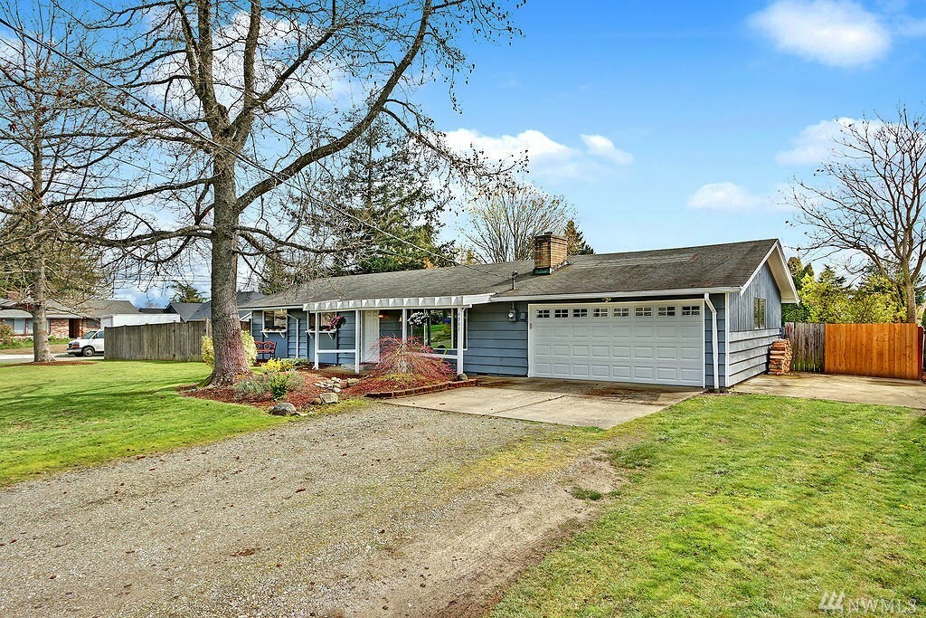 Property Photo:  4992 32 St NE  WA 98422 