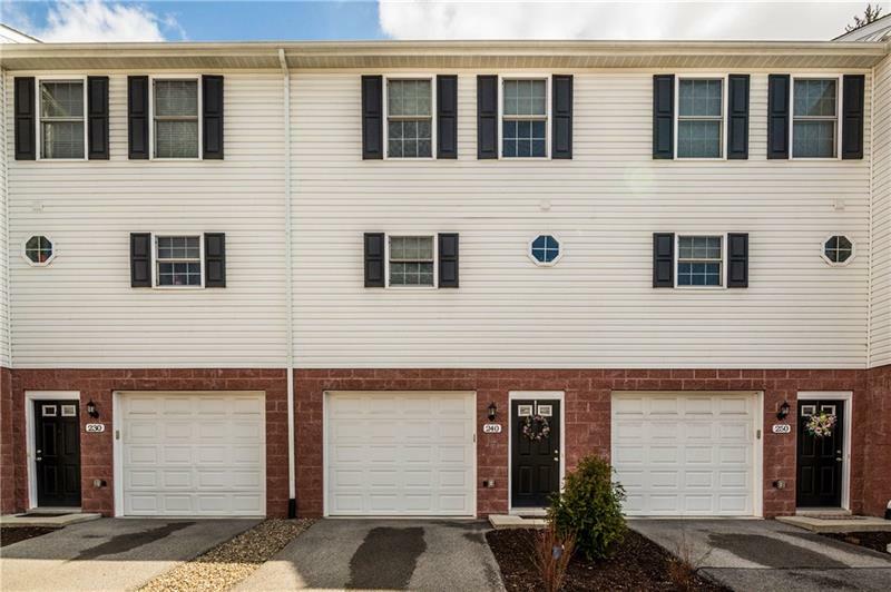 Property Photo:  240 Creekview Lane  PA 15071 