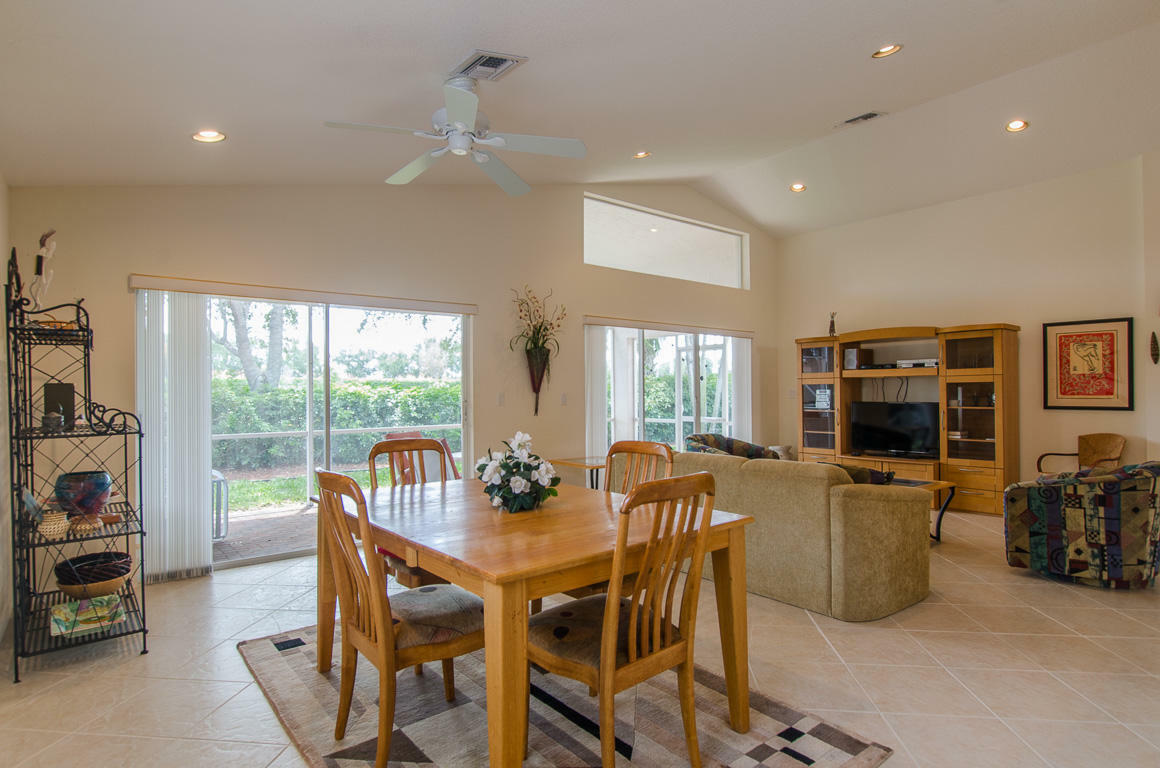 Property Photo:  7704 Caprio Drive  FL 33472 