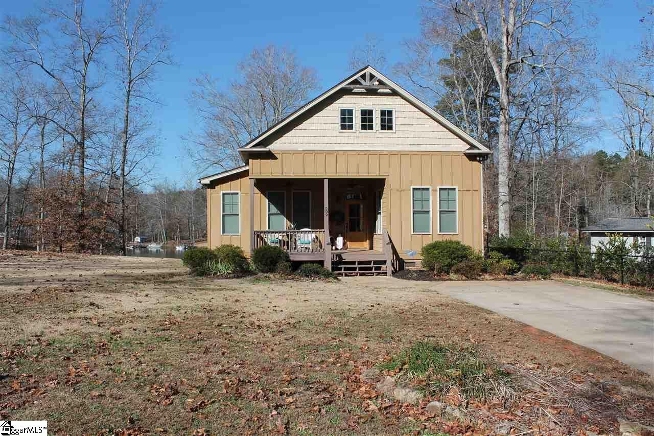 Property Photo: 502 W Lakeview Drive SC 29334