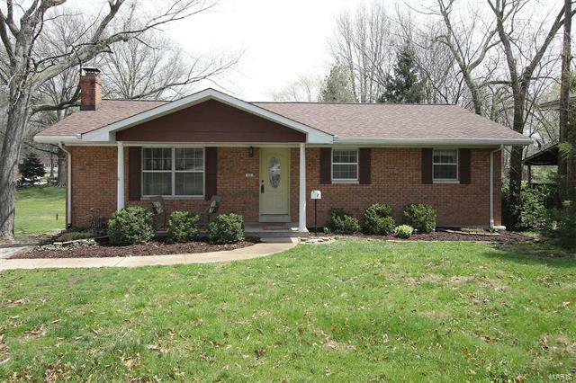 Property Photo: 15 Englewood Drive 62226