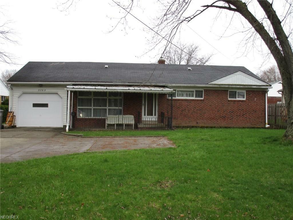 2753 Canfield Road  Youngstown OH 44511 photo