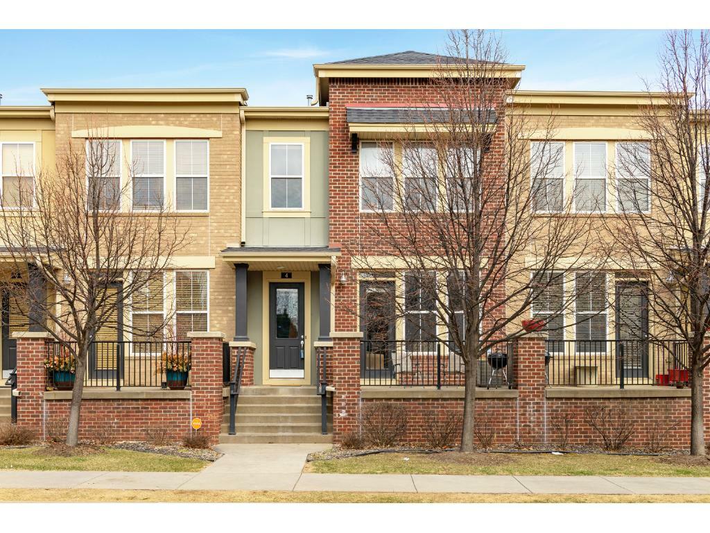 Property Photo: 3700 Wooddale Avenue S 4 MN 55416