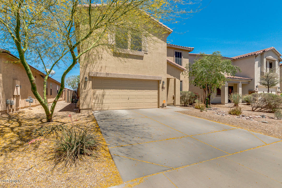 Property Photo:  44150 W Roth Road  AZ 85138 