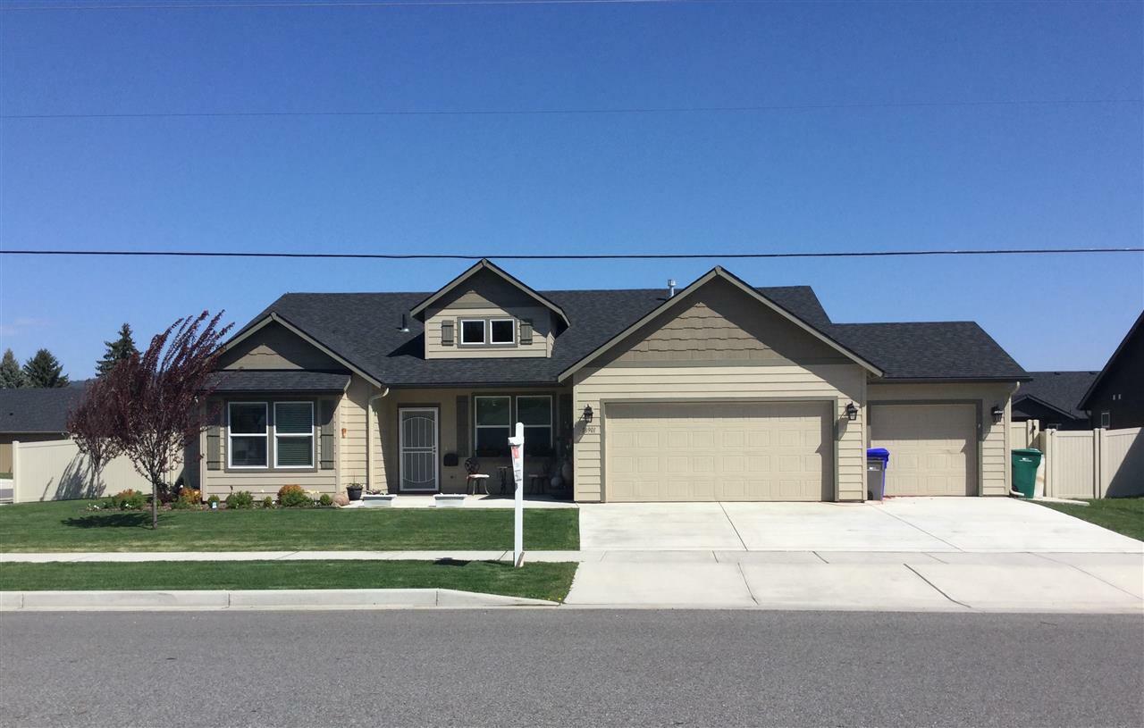 Property Photo: 18901 E Buckeye Ave WA 99027