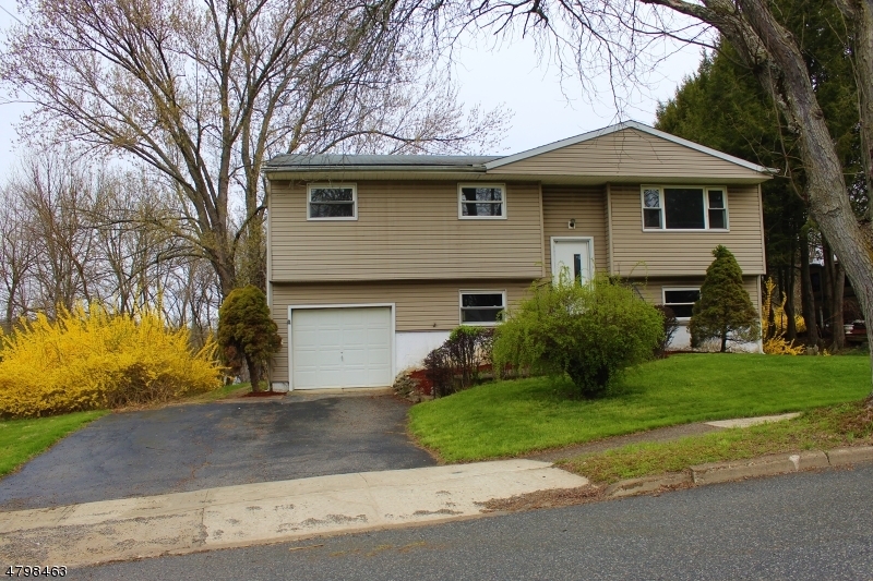 Property Photo:  6 Paterson Pl  NJ 07860 