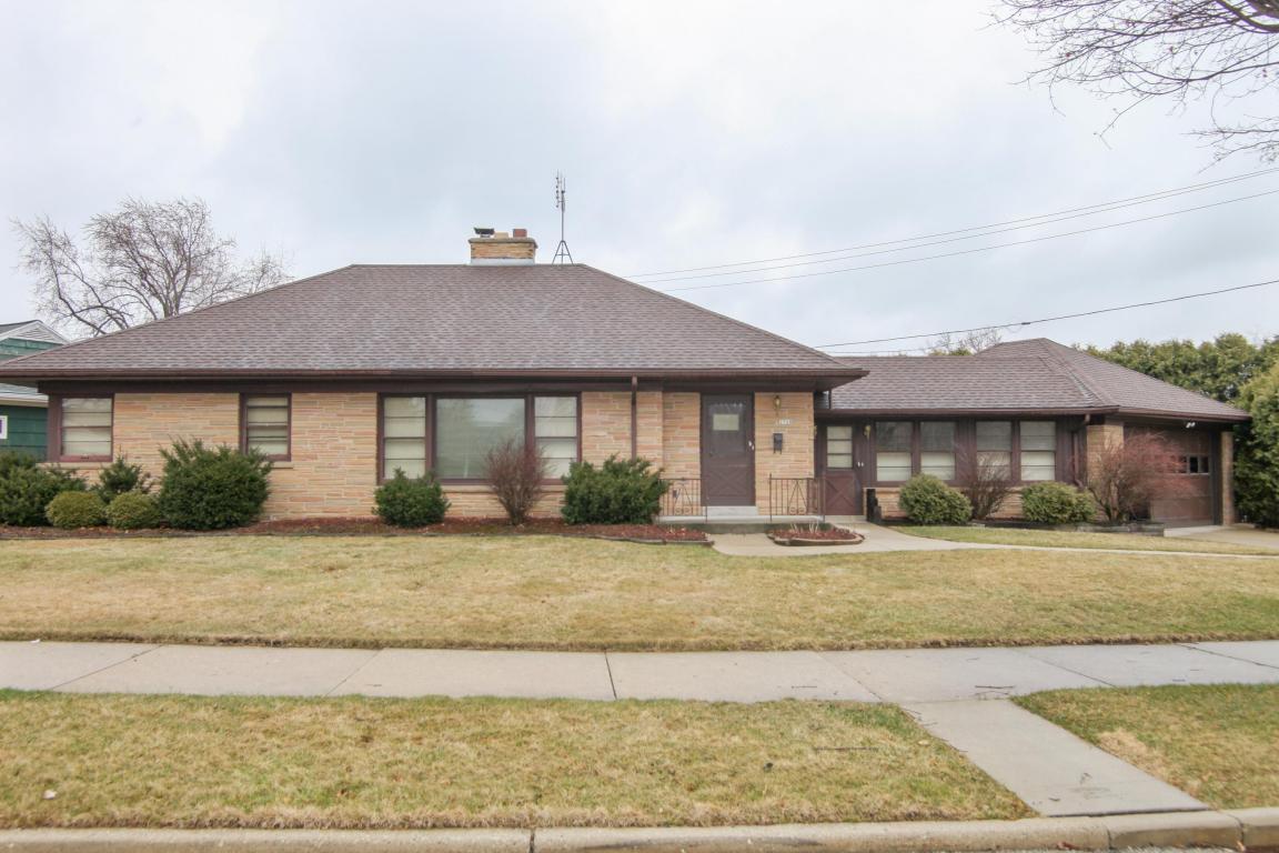 Property Photo: 2728 N 97th St WI 53222