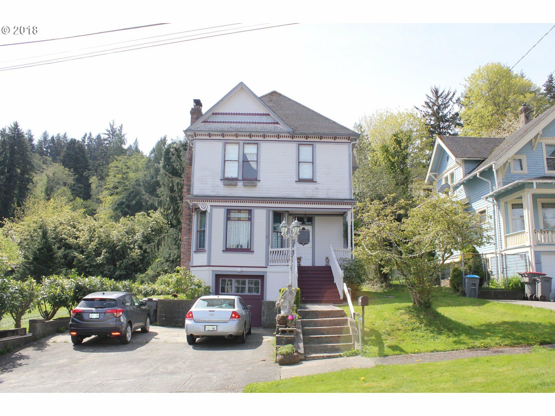 Property Photo: 3757 Grand Ave OR 97103