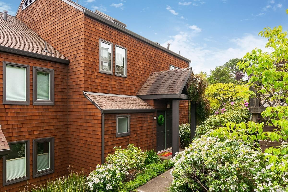 Property Photo: 202 Bay Vista Circle CA 94965