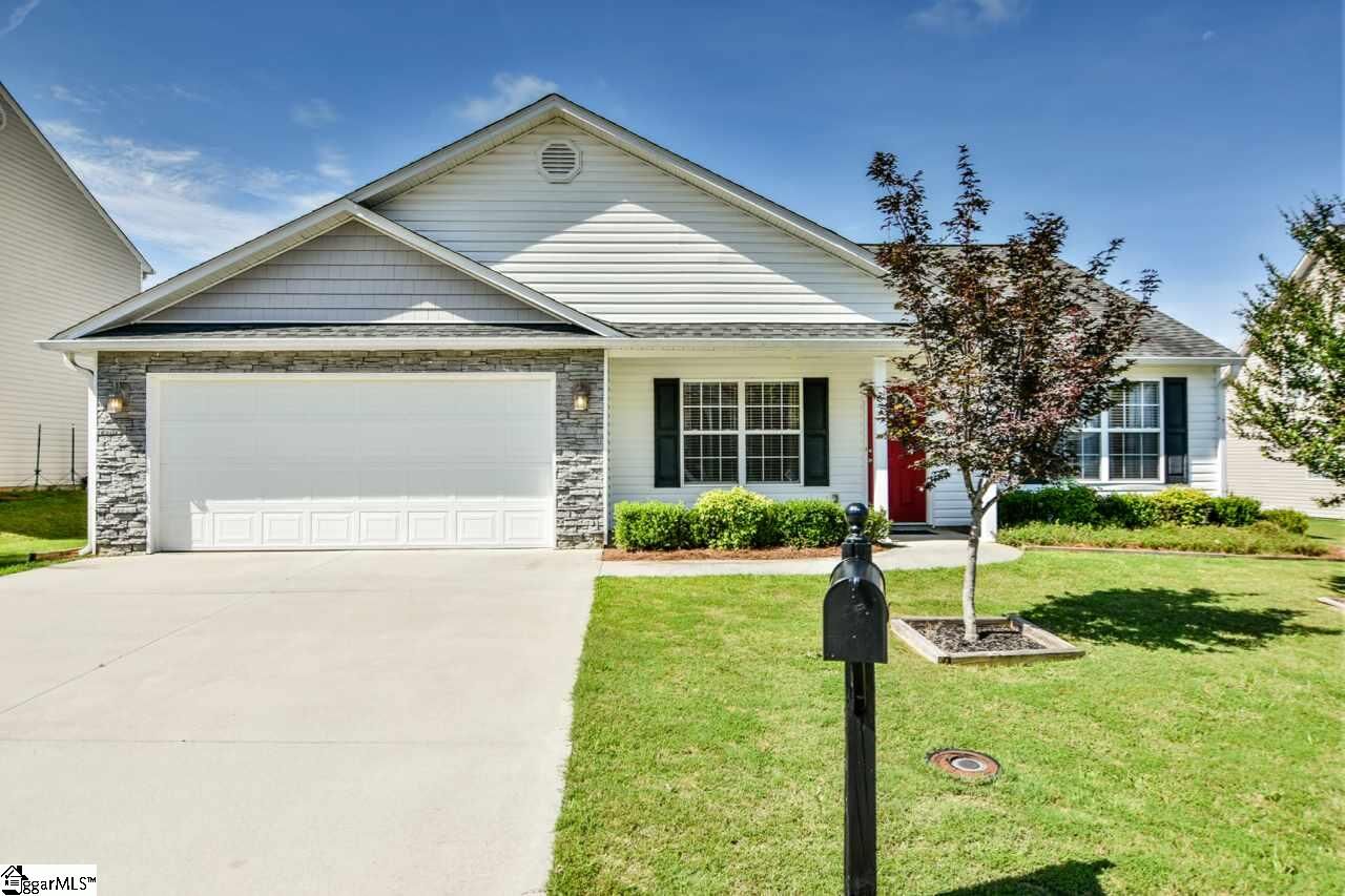 Property Photo:  109 Newbern Way  SC 29680 