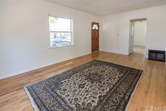 Property Photo:  2403 Sebald Avenue  CA 90278 