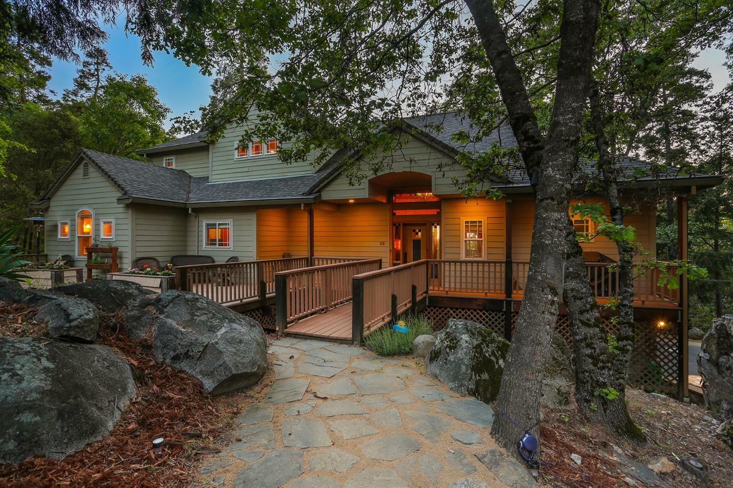 Property Photo: 4041 Jacobsgaard Lane CA 95709