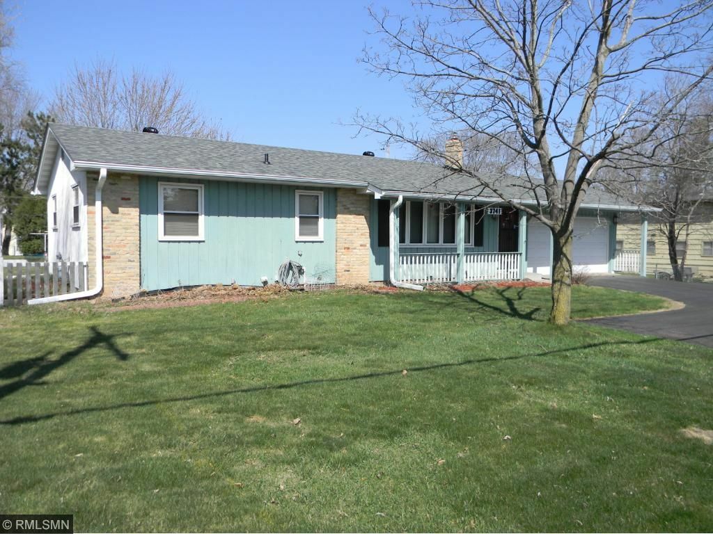 Property Photo: 3741 E County Line N MN 55110