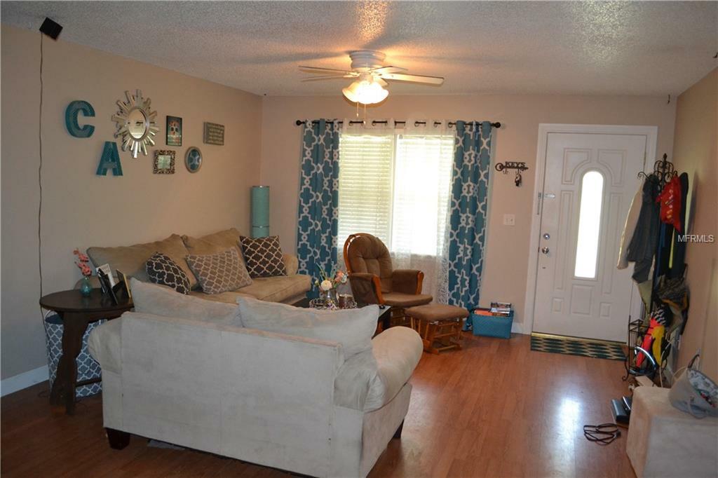 Property Photo:  4910 Seminole Avenue  FL 32792 