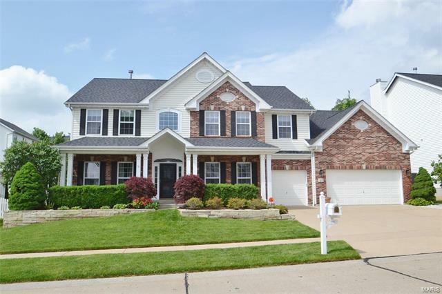 Property Photo: 293 Avalon Hills Drive 63026