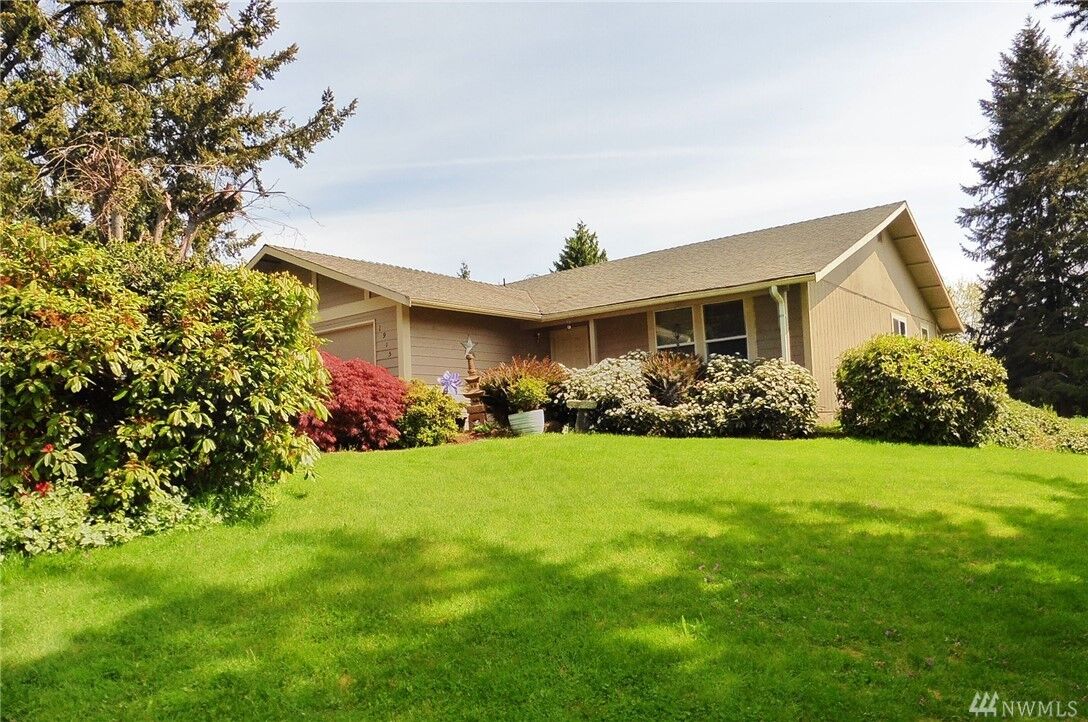 Property Photo:  1915 Northlake Wy  WA 98290 