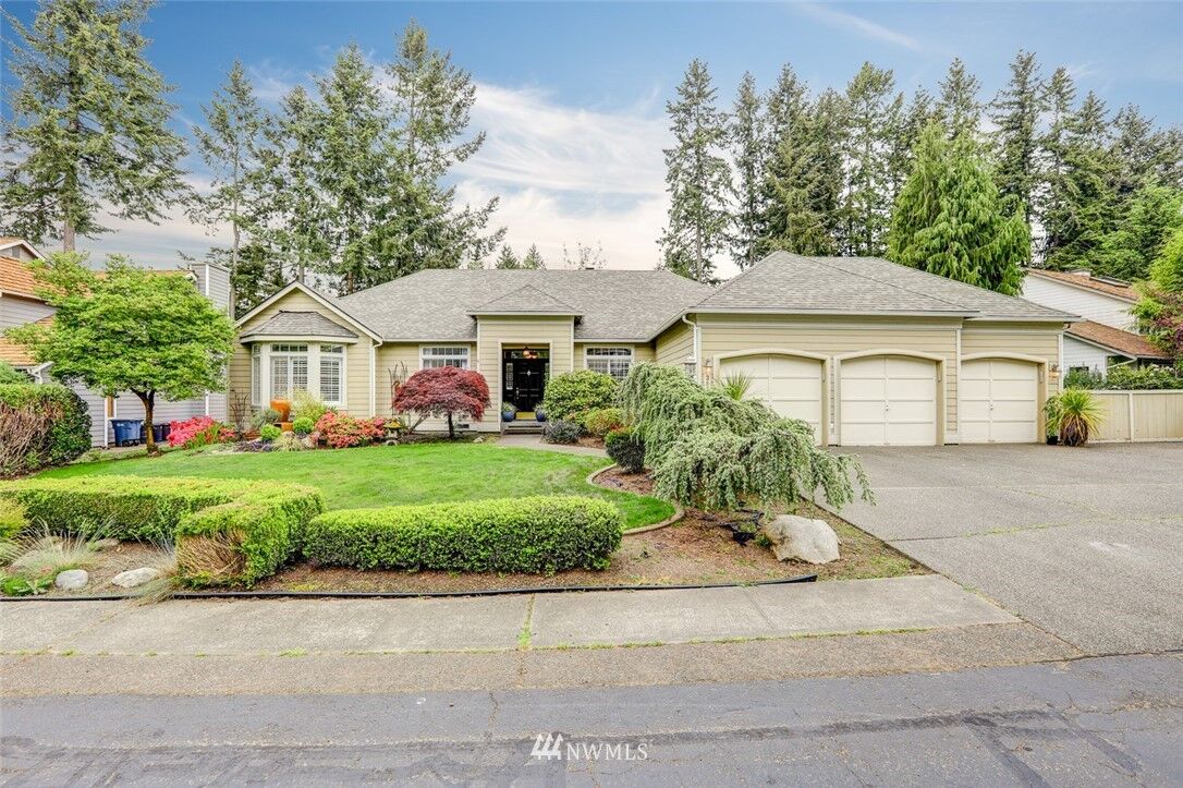 Property Photo: 3810 58th Stct NW WA 98335