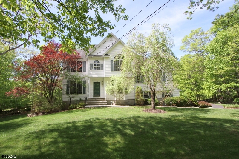 Property Photo:  130 Edison Rd  NJ 07871 