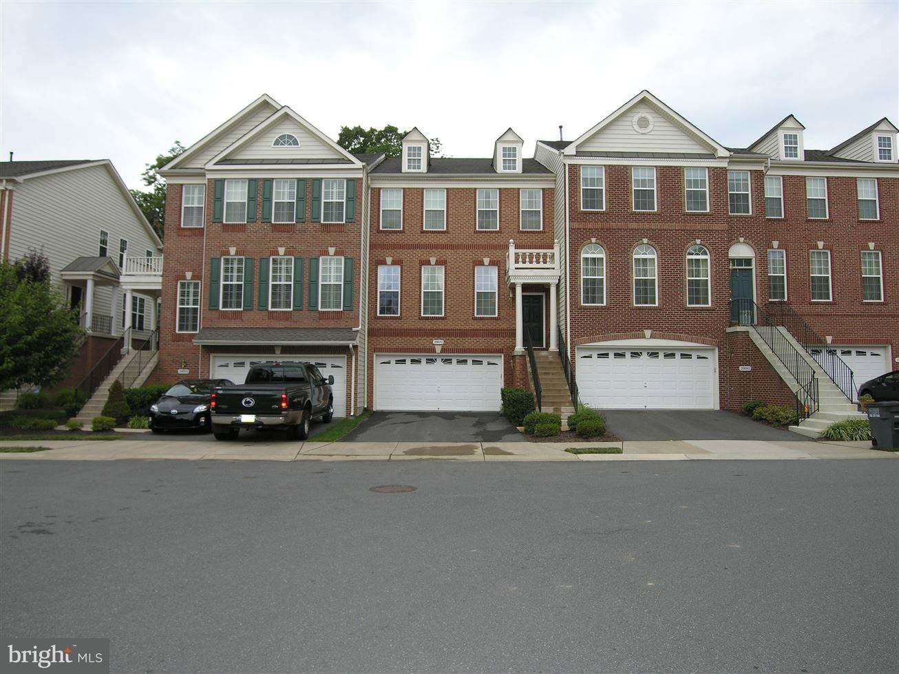 Property Photo:  20083 Northville Hills Terrace  VA 20147 