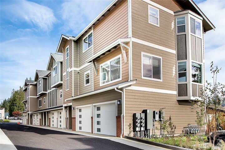 Property Photo:  7232 212th St SW A  WA 98026 