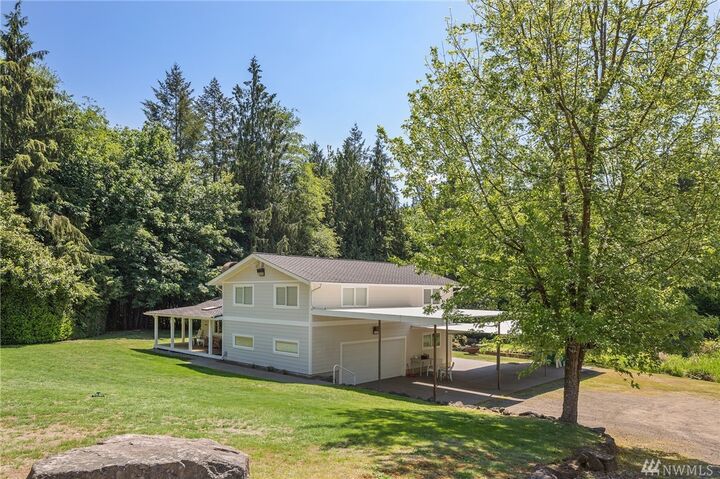 Property Photo:  1204 SE Oak Road  WA 98367 