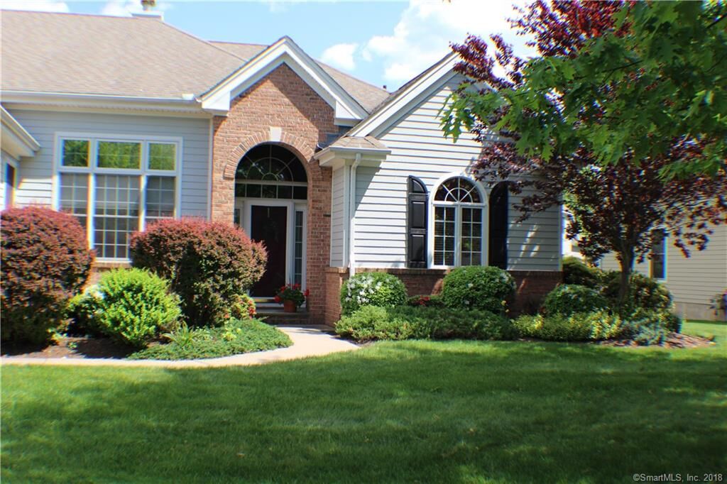 Property Photo: 14 Worthington Drive 14 CT 06032