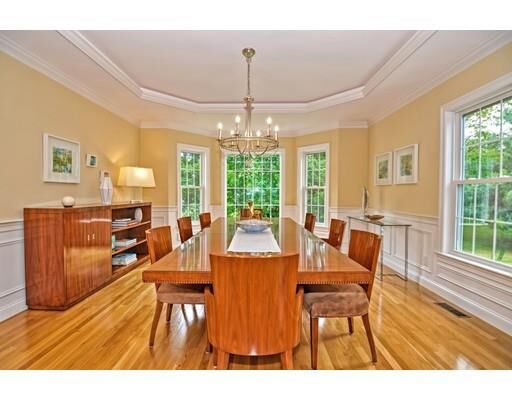 Property Photo:  4 Glen Meadow Rd  MA 01810 