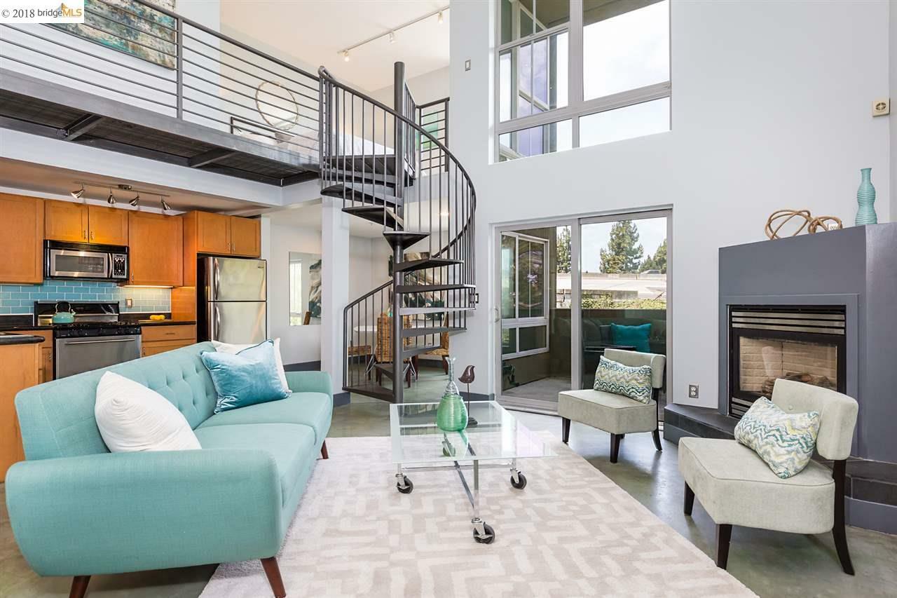 Property Photo: 675 8th St 2 CA 94607