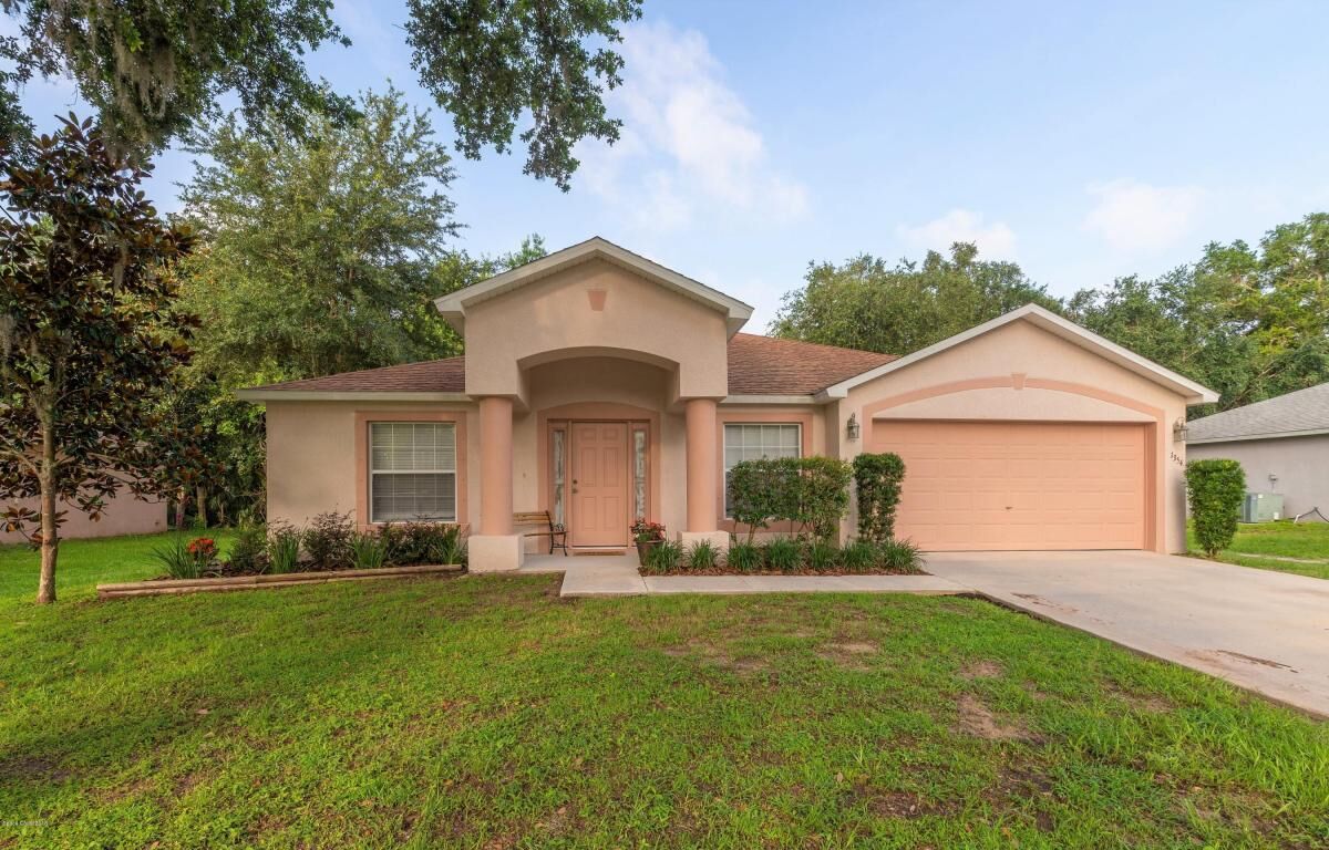 Property Photo:  1354 Wilderness Lane  FL 32796 