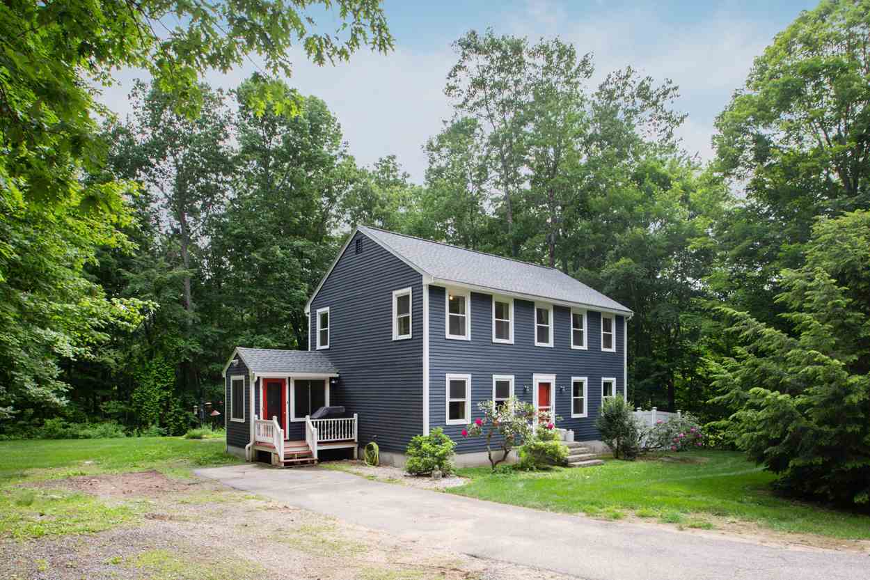 Property Photo:  2 Ben Nevis Lane  NH 03042 