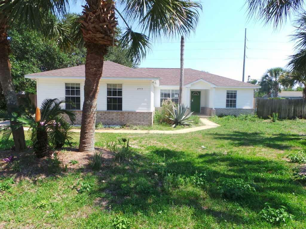 Property Photo:  4553 Kelly Ln  FL 32563 