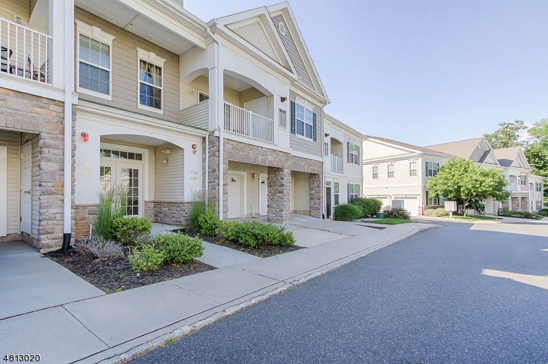 Property Photo:  1105 Meadow Brook Ct  NJ 07981 